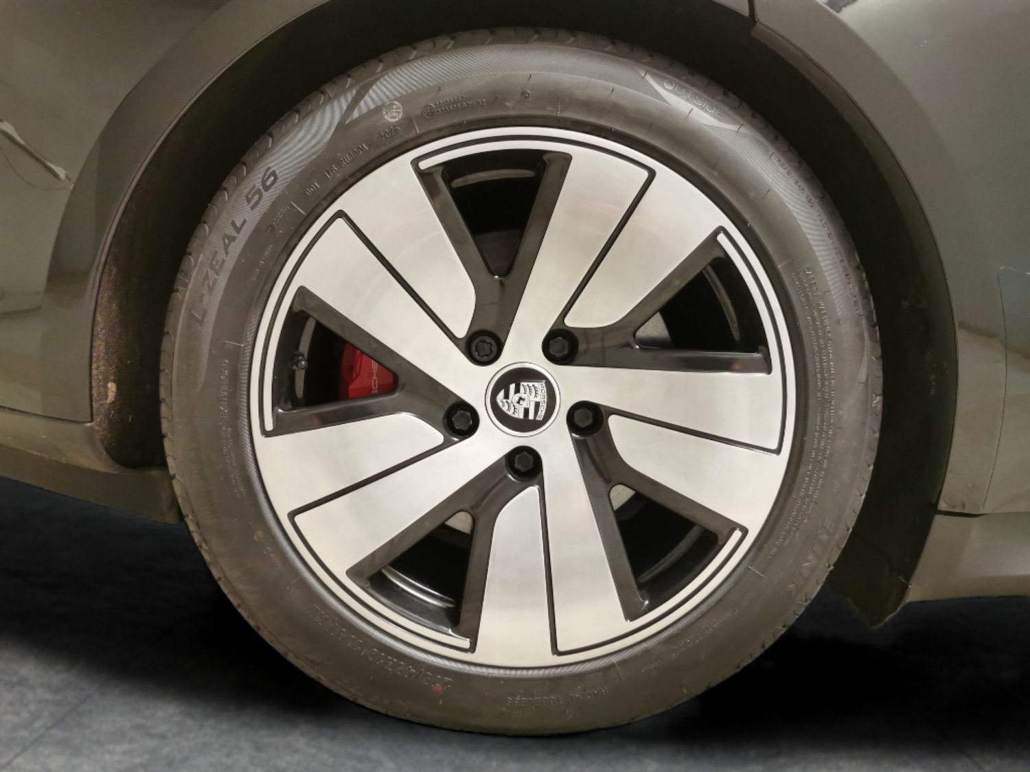 Used Porsche Taycan 2022 for sale - 77100657: Photo 26