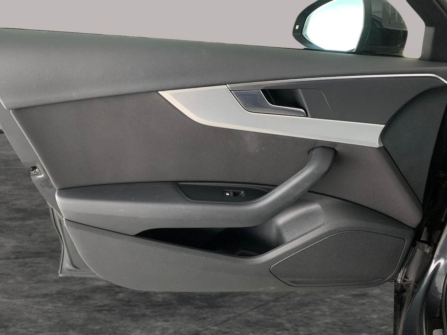 Used Audi A4 2021 for sale - 76745685: Photo 25