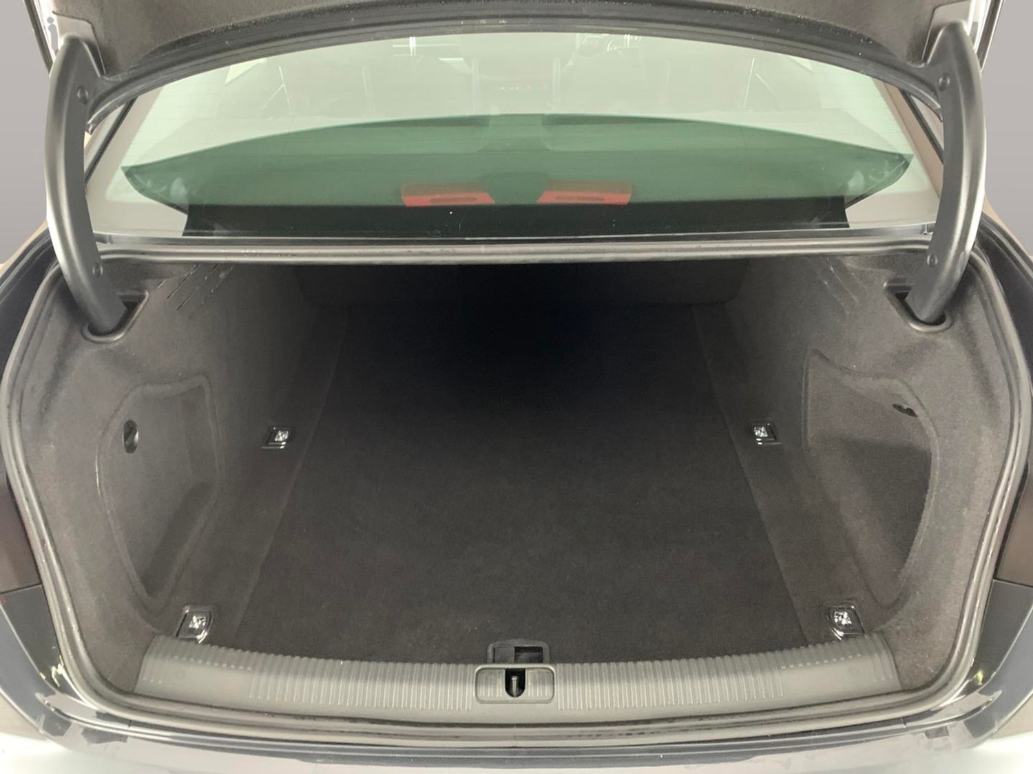 Used Audi A4 2021 for sale - 76745685: Photo 31