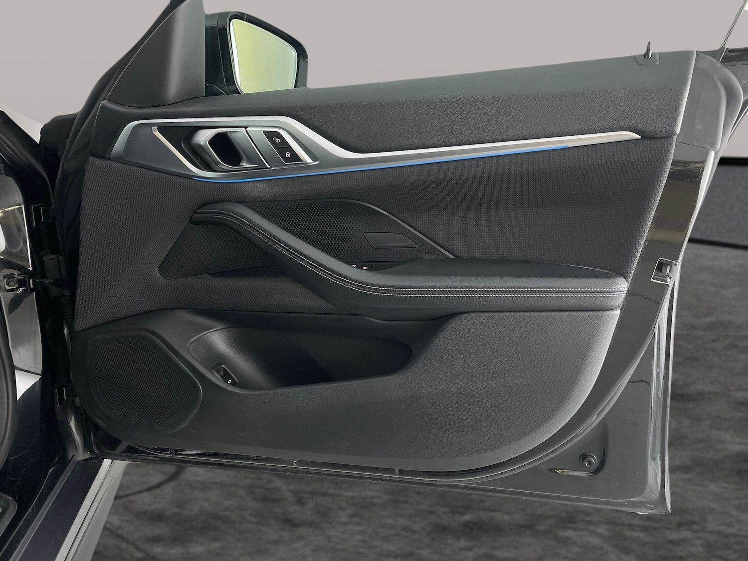 Used BMW i4 2022 for sale - 76171363: Photo 37