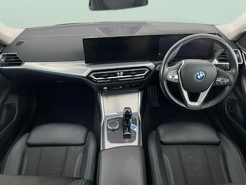 Used BMW i4 2022 for sale - 76171363: Photo 4