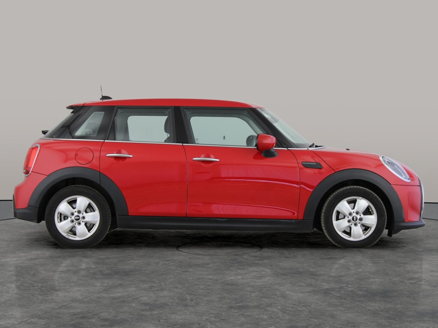Used MINI Hatch 2022 for sale - 78149320: Photo 8