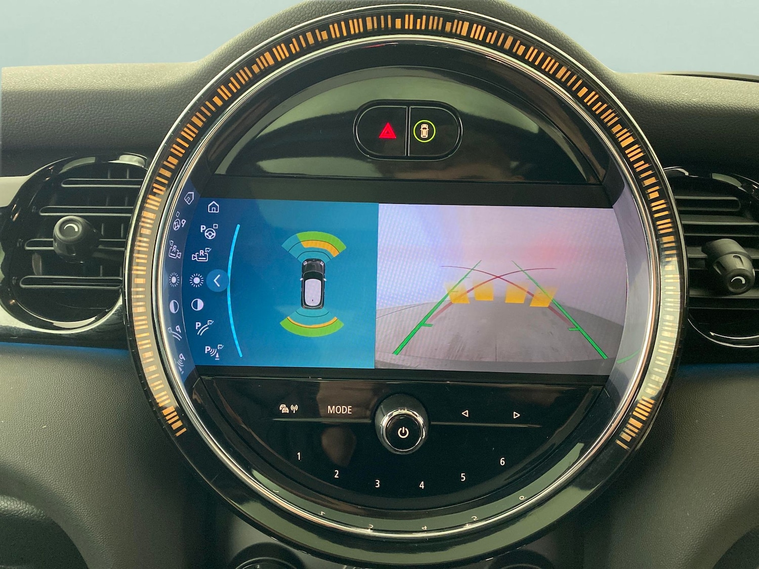 Used MINI Electric Hatch 2021 for sale - 76901789: Photo 7