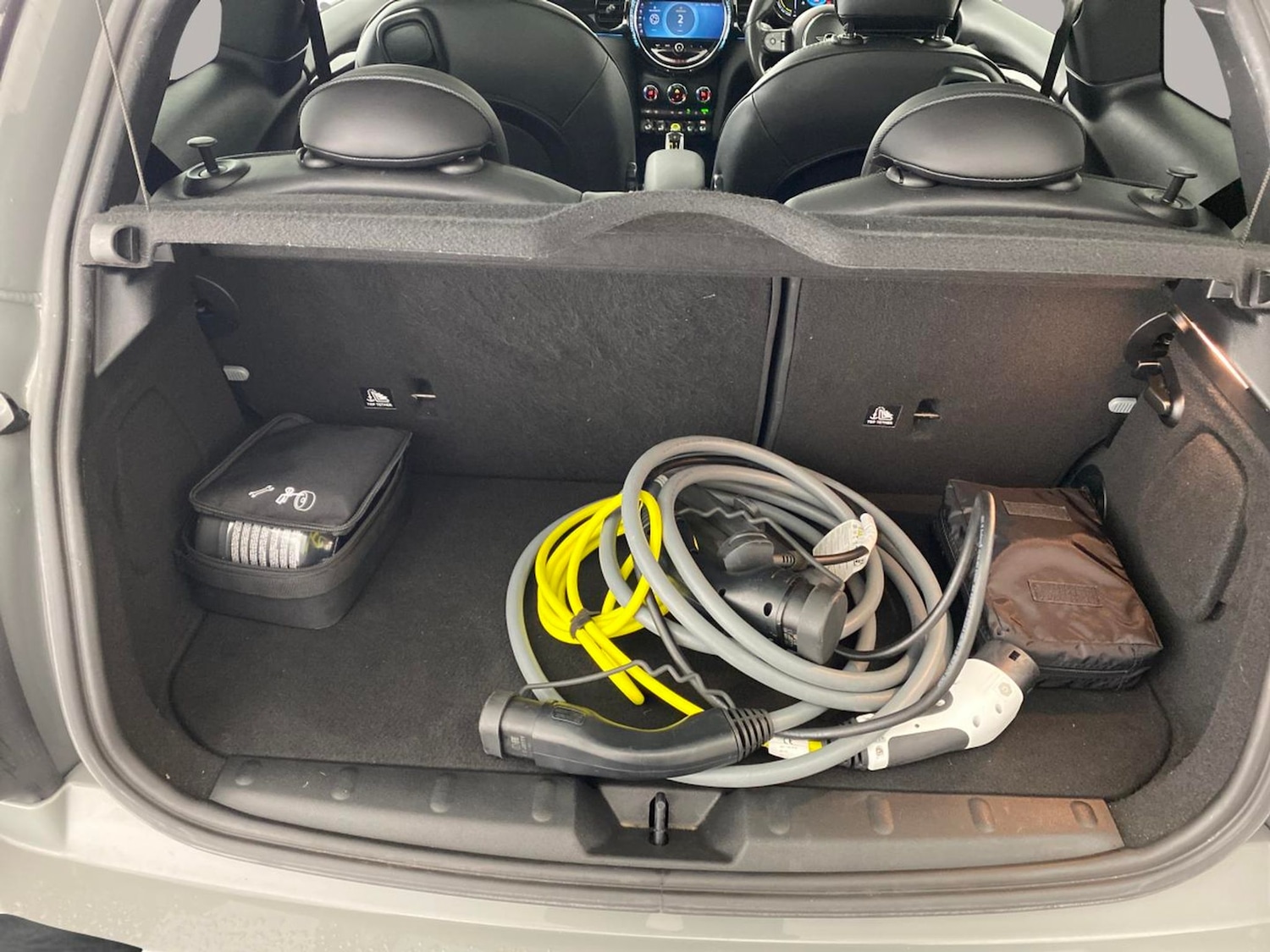 Used MINI Electric Hatch 2021 for sale - 76901789: Photo 8