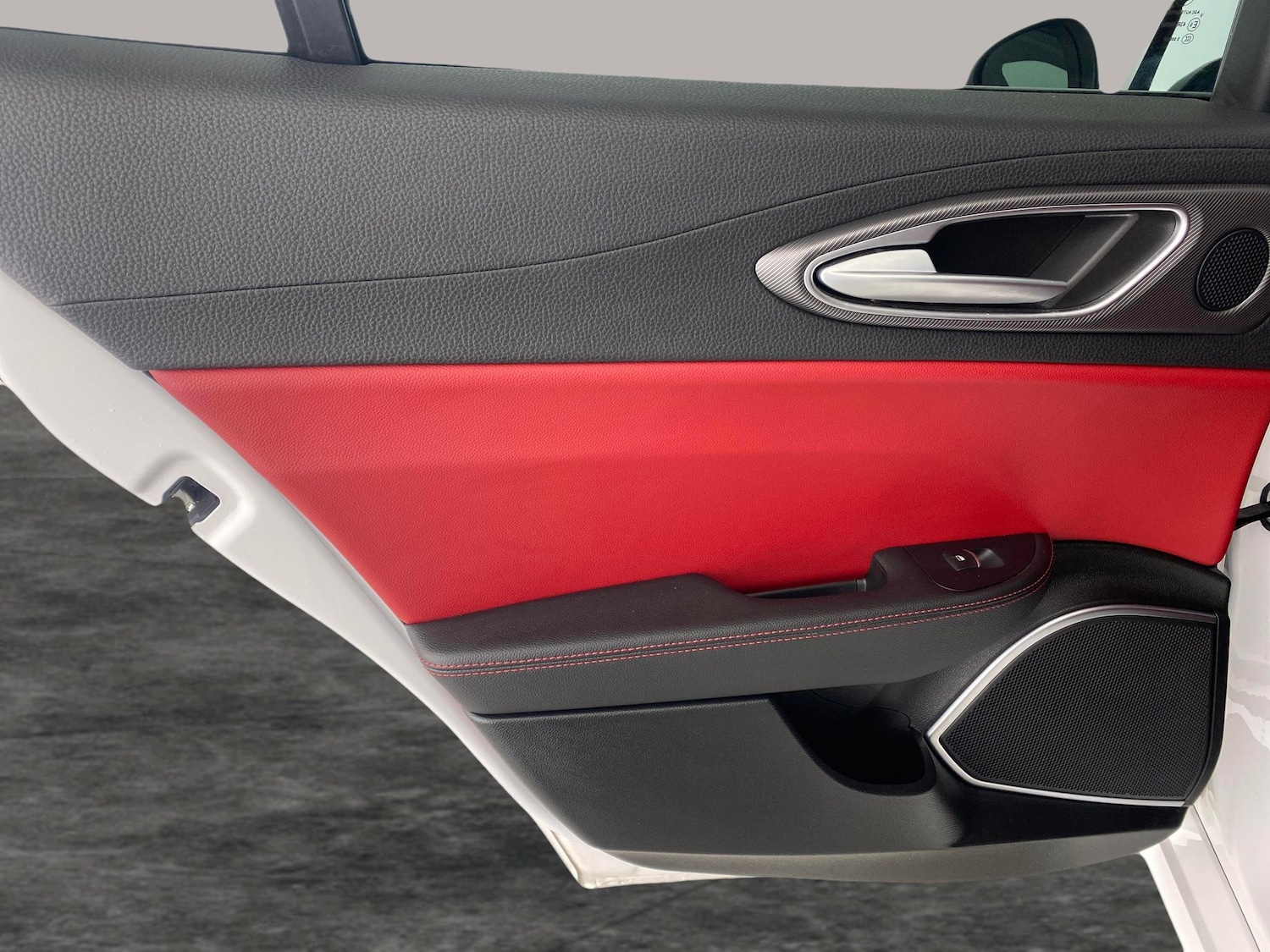 Used Alfa Romeo Giulia 2021 for sale - 76682177: Photo 32