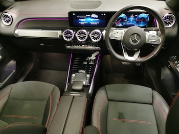 Used Mercedes-Benz EQB 2022 for sale - 76113290: Photo
