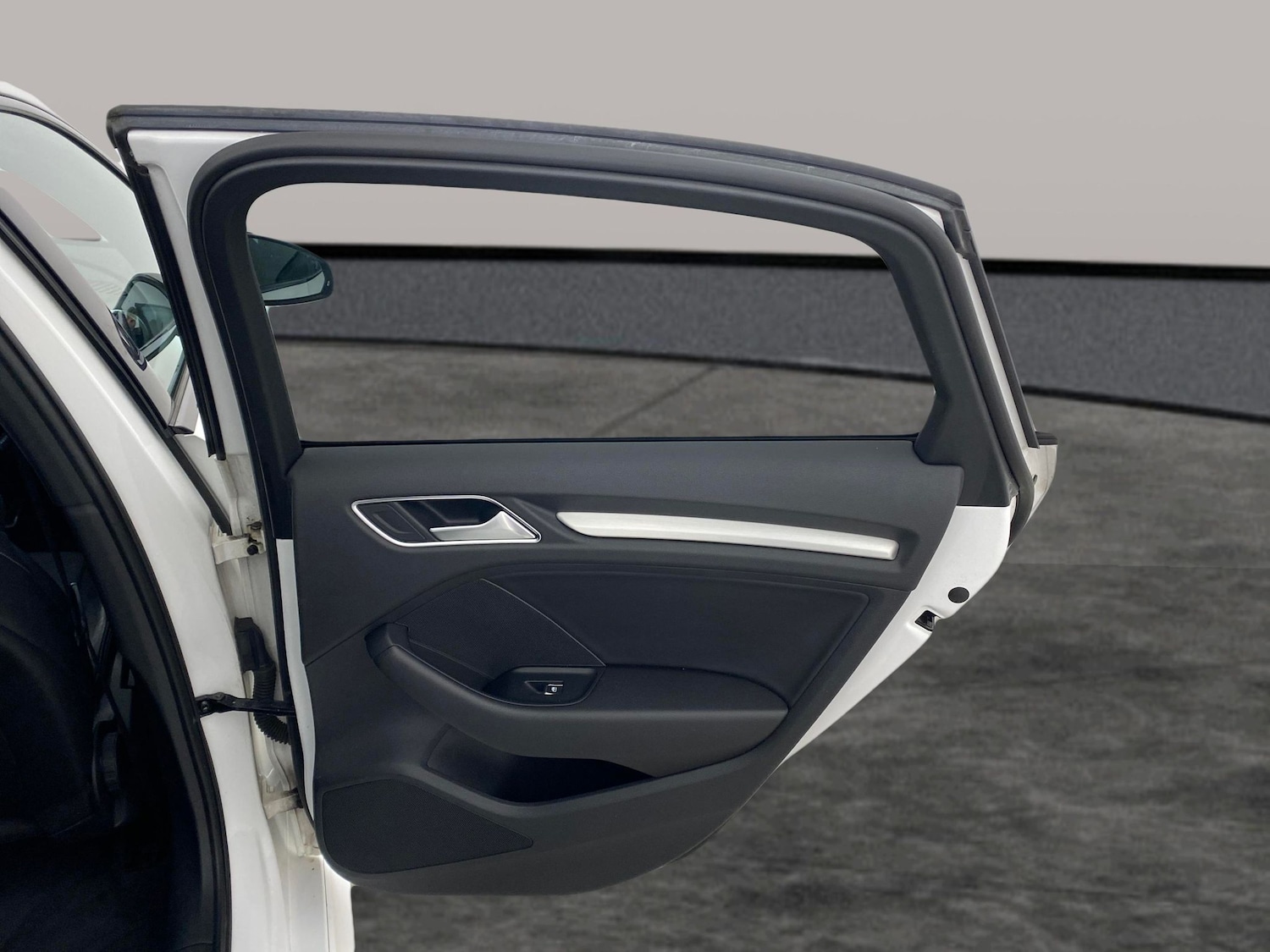 Used Audi A3 2018 for sale - 76971742: Photo 29