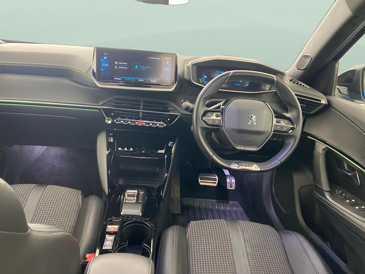 Used Peugeot 2008 2024 for sale - 76762893: Photo 4