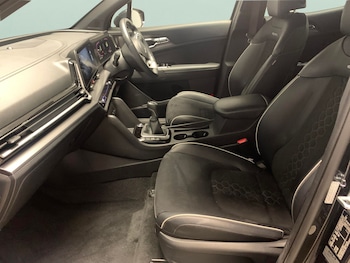Used Kia Sportage 2023 for sale - 78592017: Photo