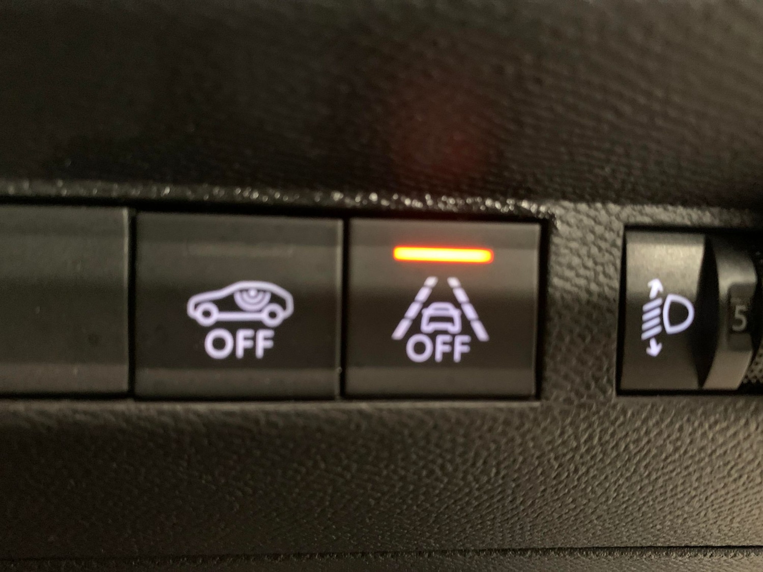 Used Peugeot 208 2020 for sale - 77962975: Photo 19