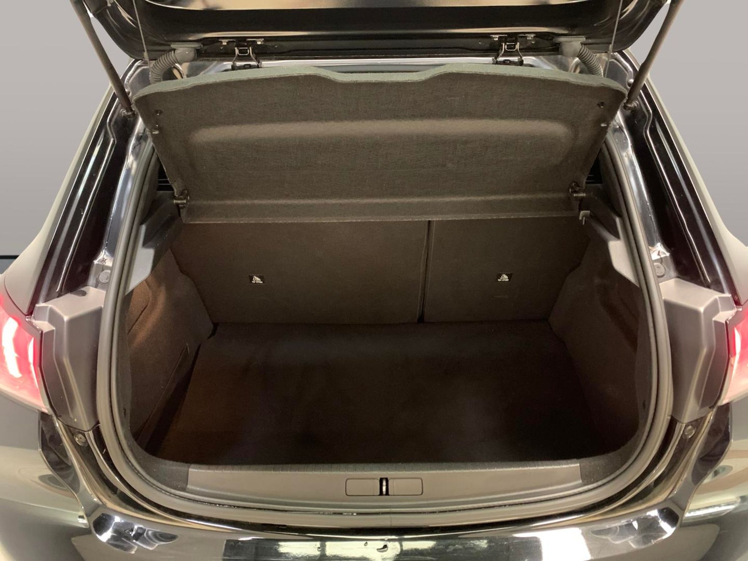 Used Peugeot 208 2020 for sale - 77962975: Photo 33