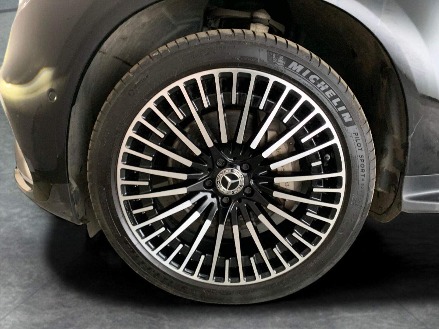 Used Mercedes-Benz EQC 2022 for sale - 77916983: Photo 26