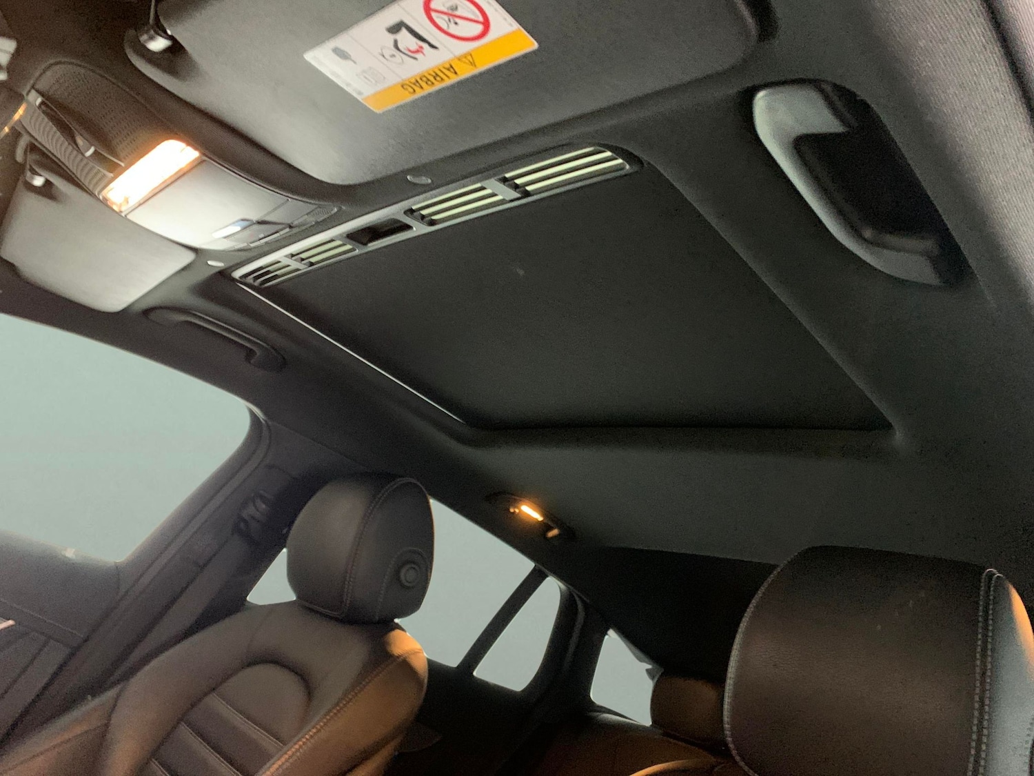 Used Mercedes-Benz EQC 2022 for sale - 77916983: Photo 5