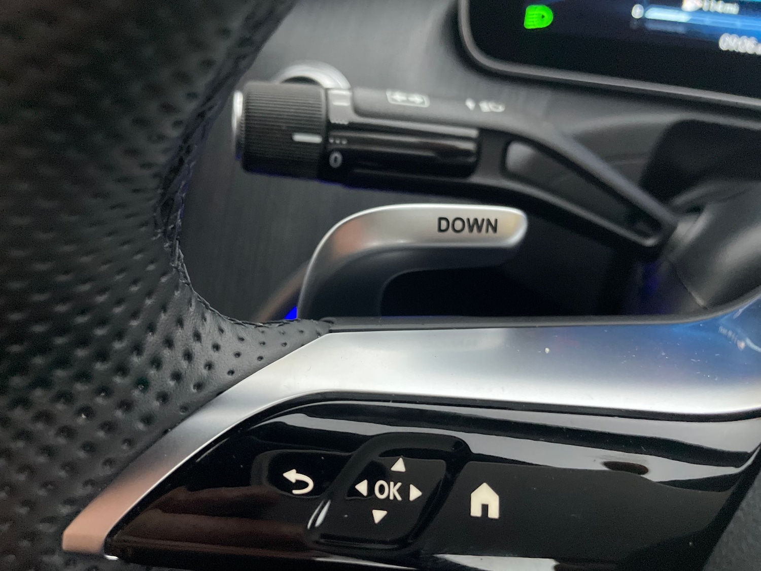 Used Mercedes-Benz C Class 2023 for sale - 77100613: Photo 26