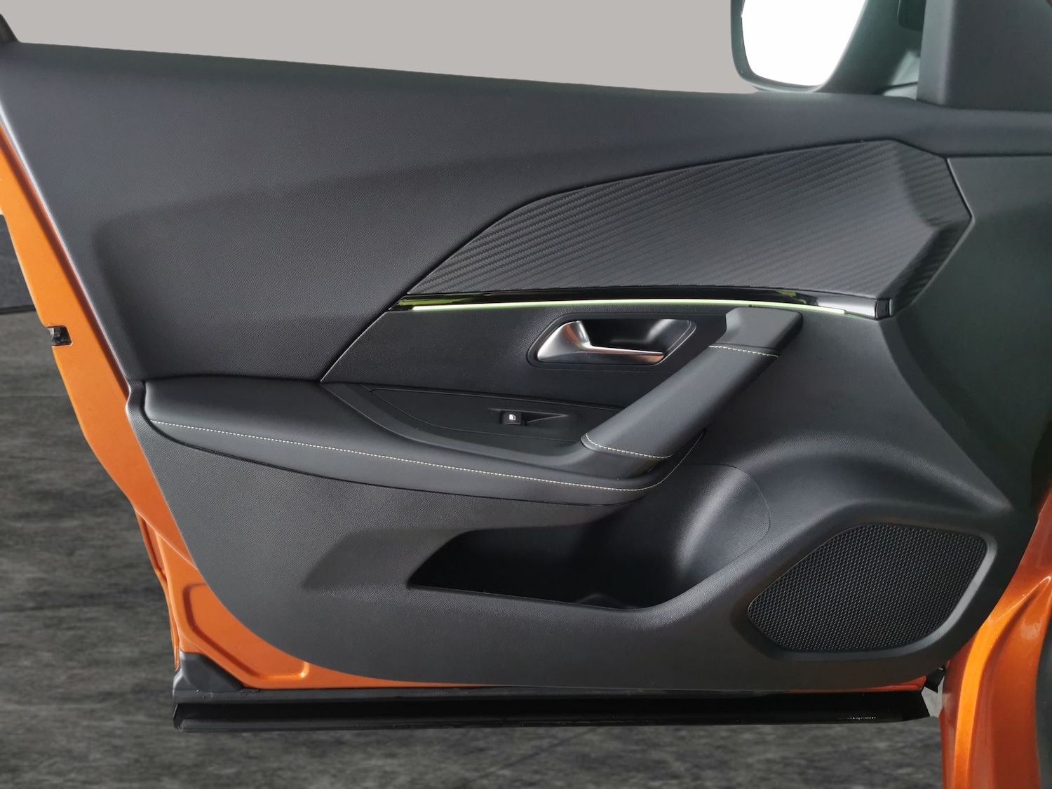 Used Peugeot E-2008 2023 for sale - 76978226: Photo 30