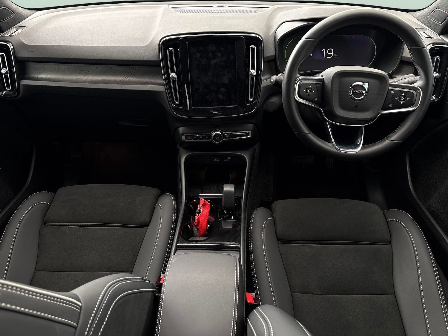 Used Volvo C40 2023 for sale - 78199633: Photo 10