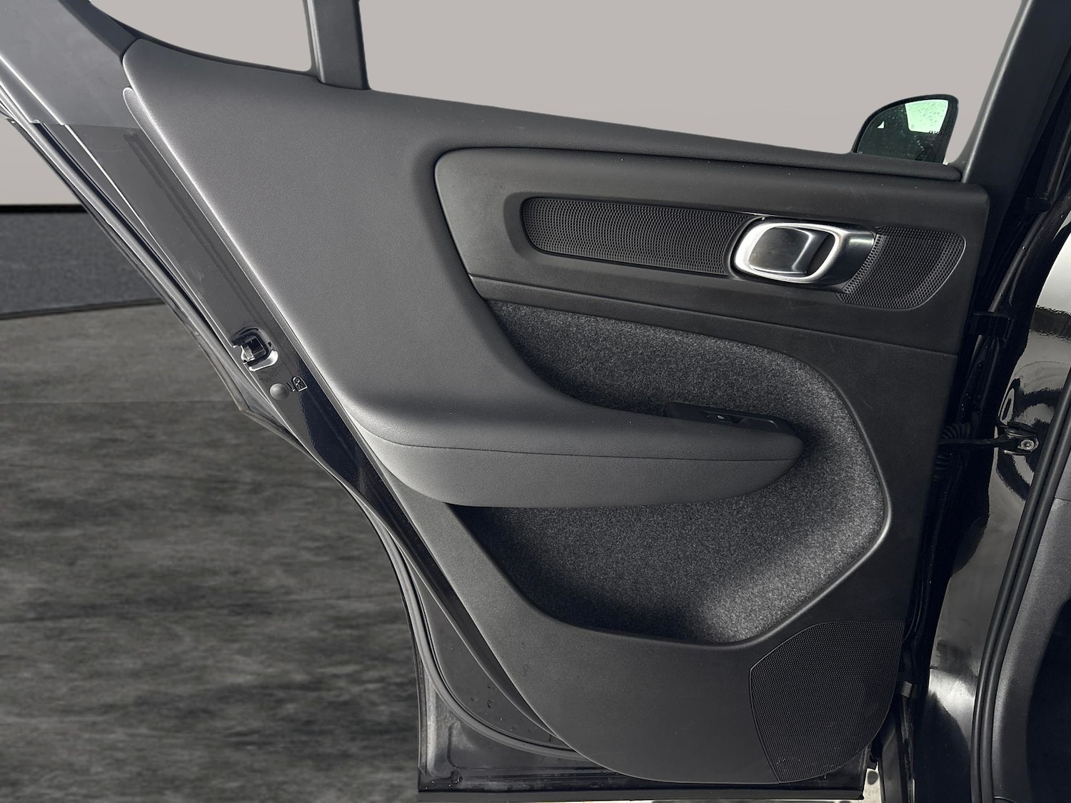 Used Volvo C40 2023 for sale - 78199633: Photo 40