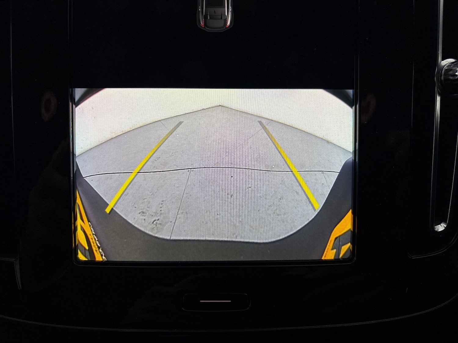 Used Volvo C40 2023 for sale - 78199633: Photo 8