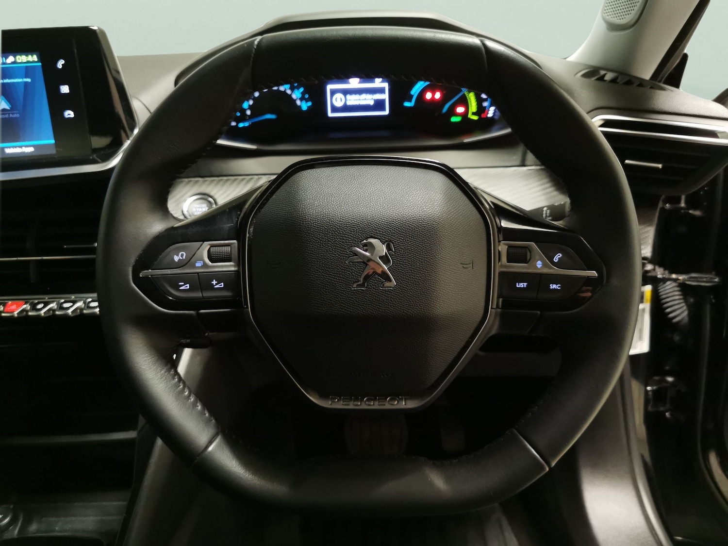 Used Peugeot E-2008 2021 for sale - 77076098: Photo 14