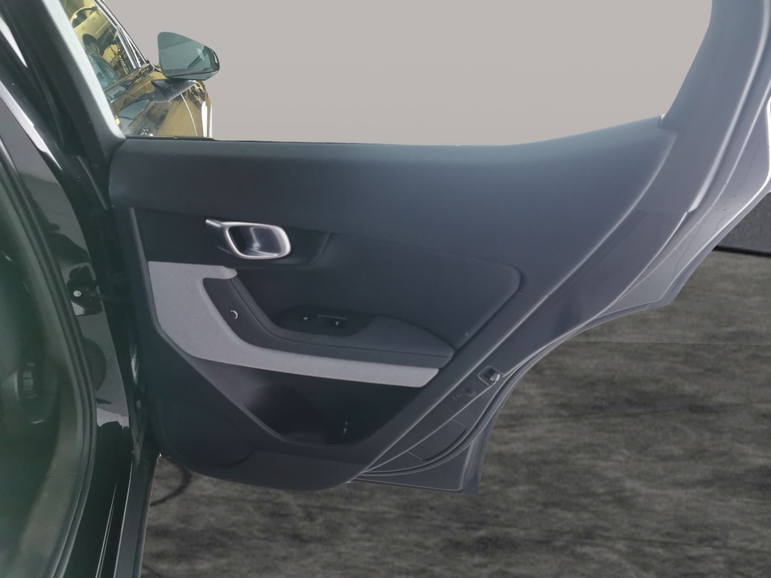 Used Polestar Polestar 2 2023 for sale - 77846152: Photo 31