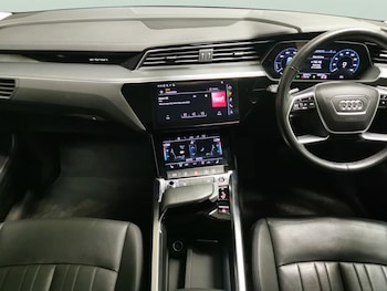 Used Audi e-tron 2022 for sale - 75651351: Photo