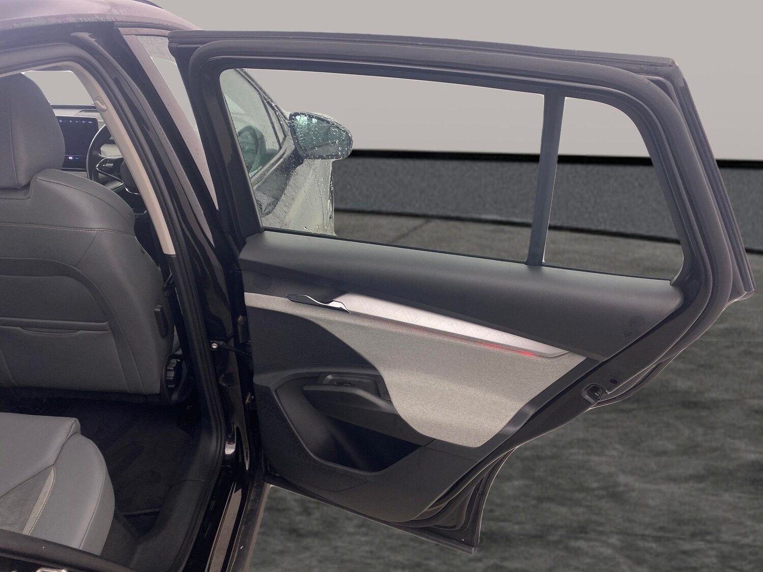 Used Skoda Enyaq 2022 for sale - 77413120: Photo 25