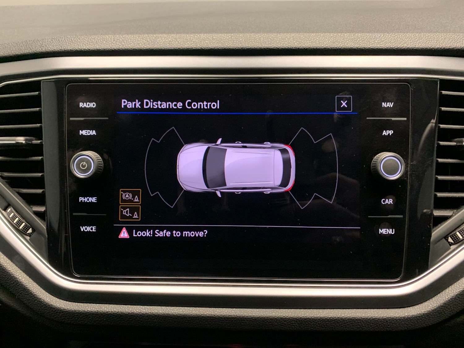 Used Volkswagen T-Roc 2022 for sale - 77804174: Photo 16