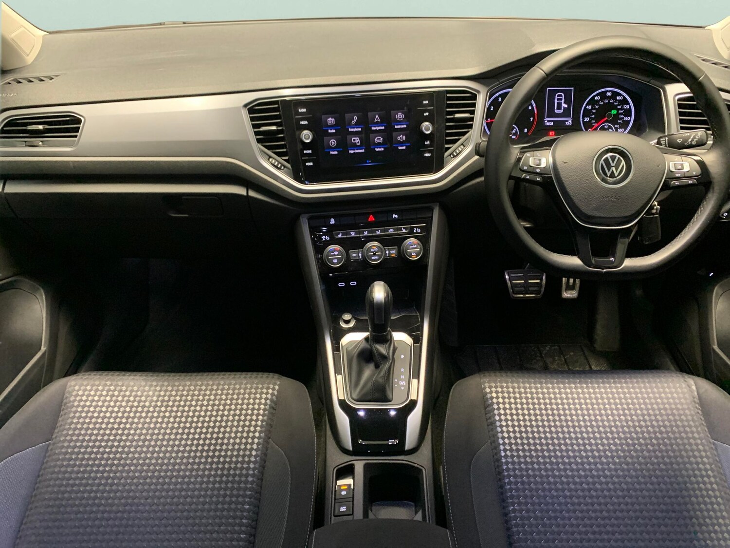 Used Volkswagen T-Roc 2022 for sale - 77804174: Photo 6