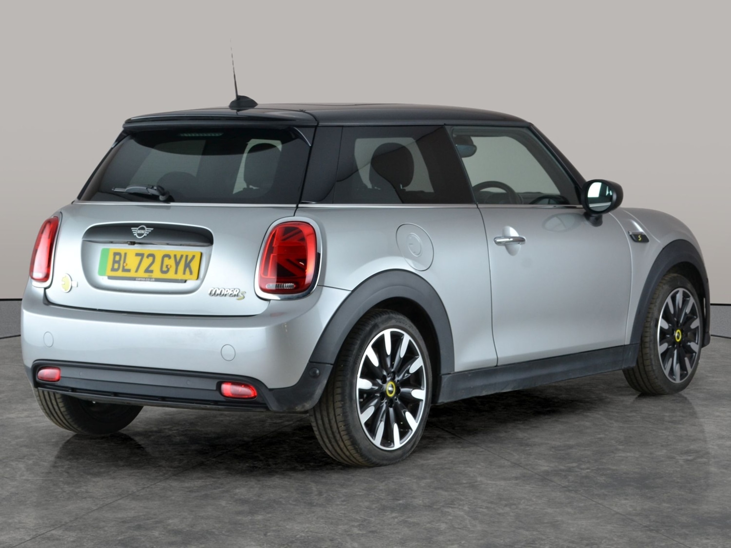Used MINI Hatch 2022 for sale - 77134410: Photo 12