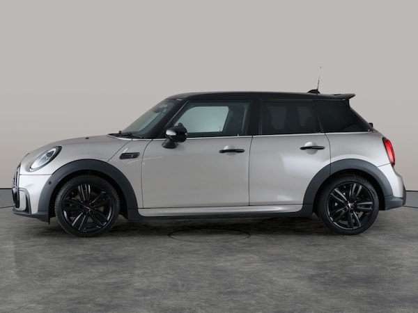 Used MINI Hatch 2021 for sale - 76242326: Photo 17