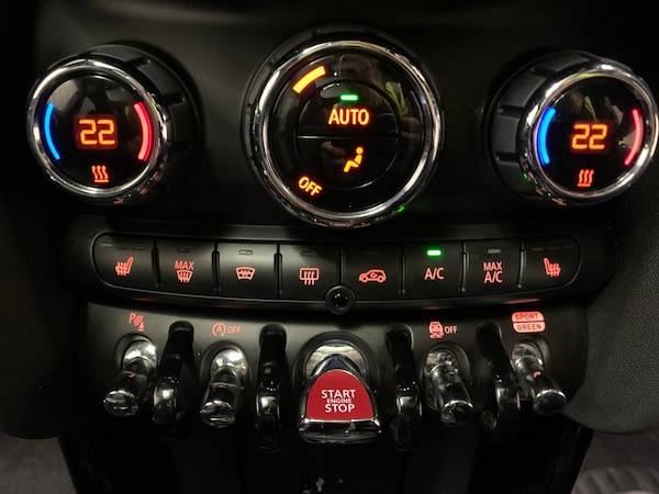 Used MINI Hatch 2021 for sale - 76242326: Photo 23