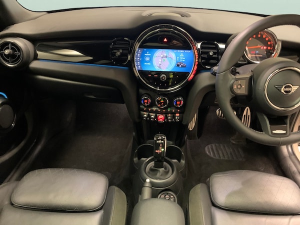 Used MINI Hatch 2021 for sale - 76242326: Photo 9