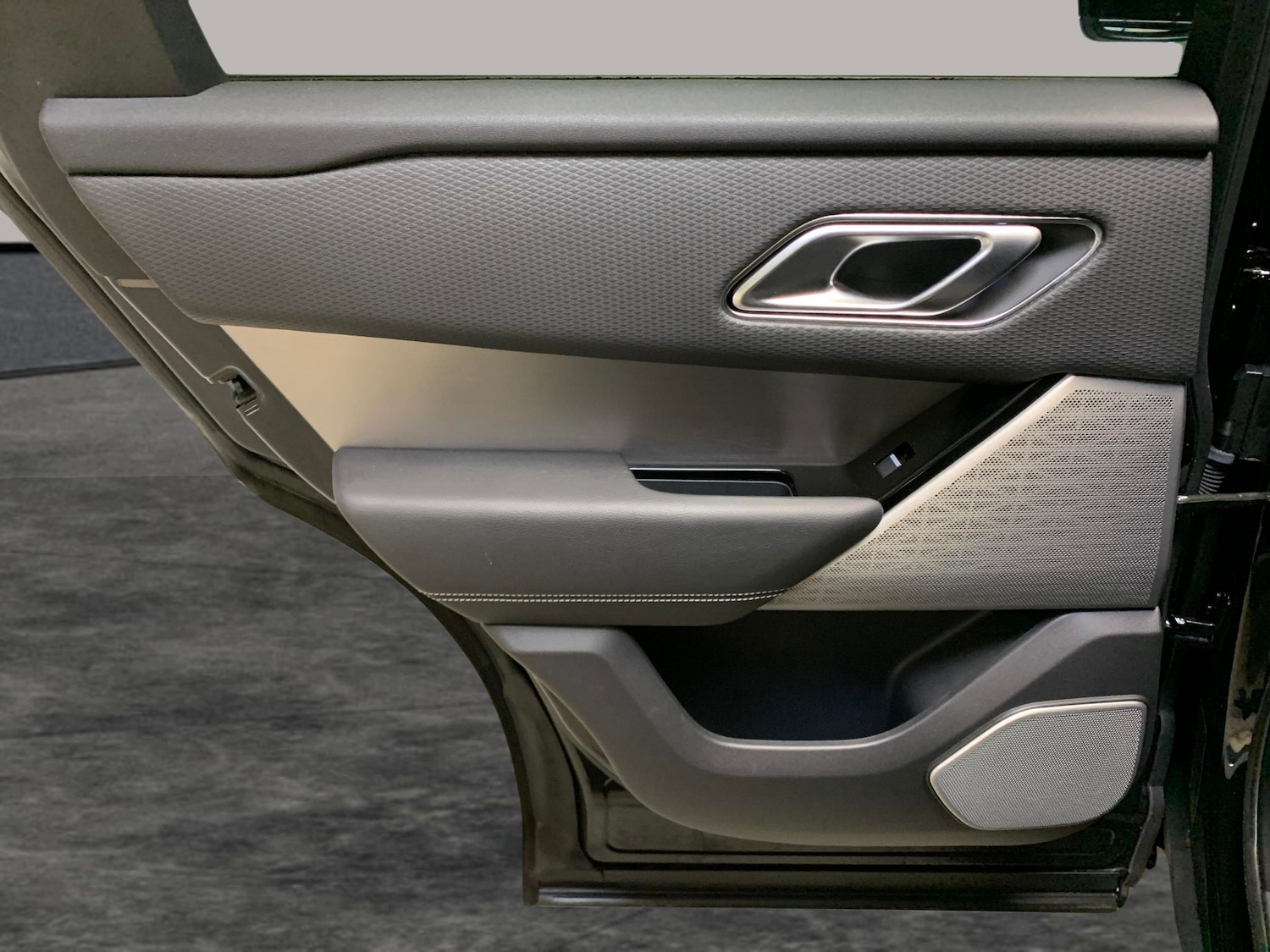 Used Land Rover Range Rover Velar 2021 for sale - 77003078: Photo 35