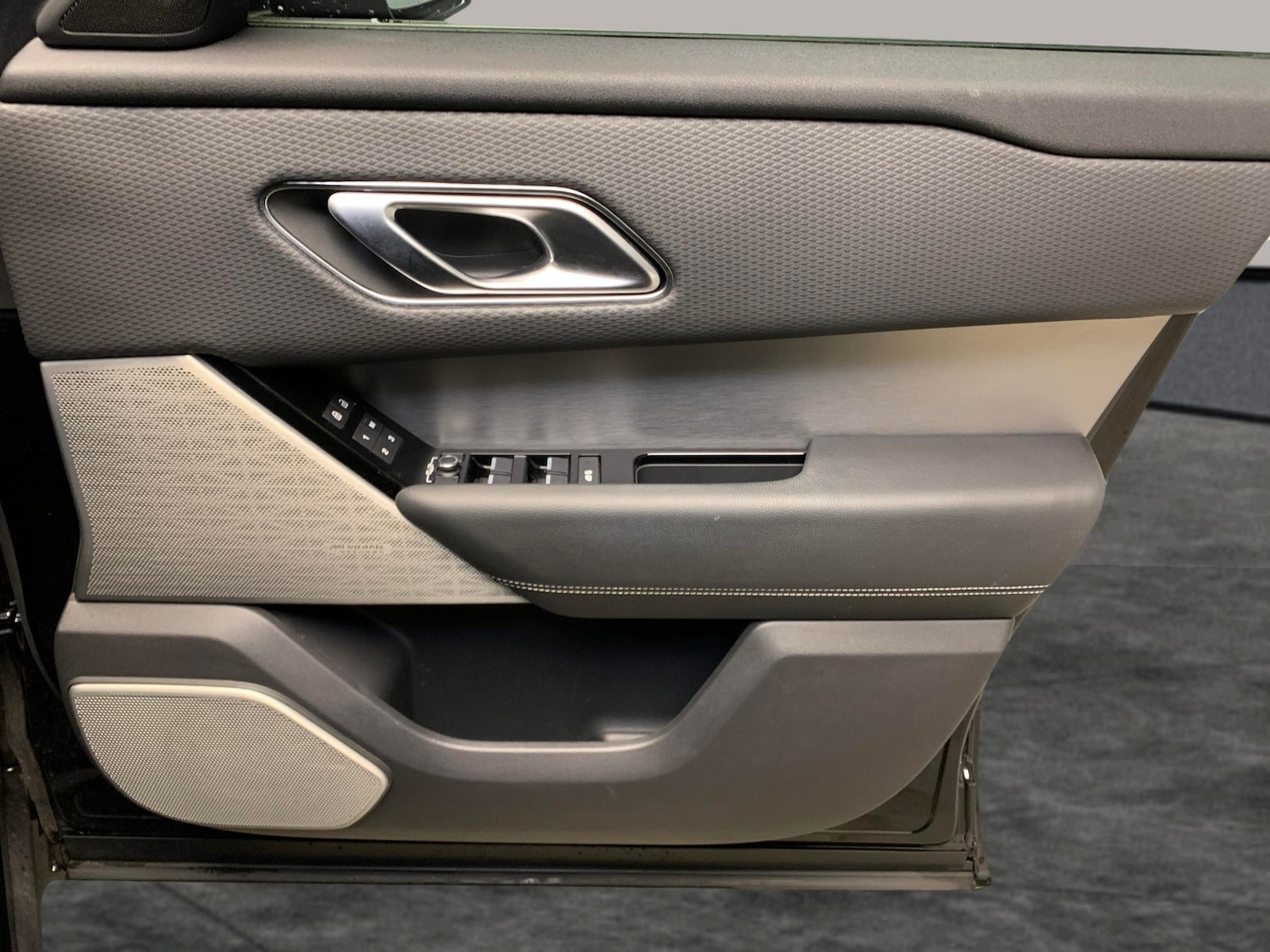 Used Land Rover Range Rover Velar 2021 for sale - 77003078: Photo 37