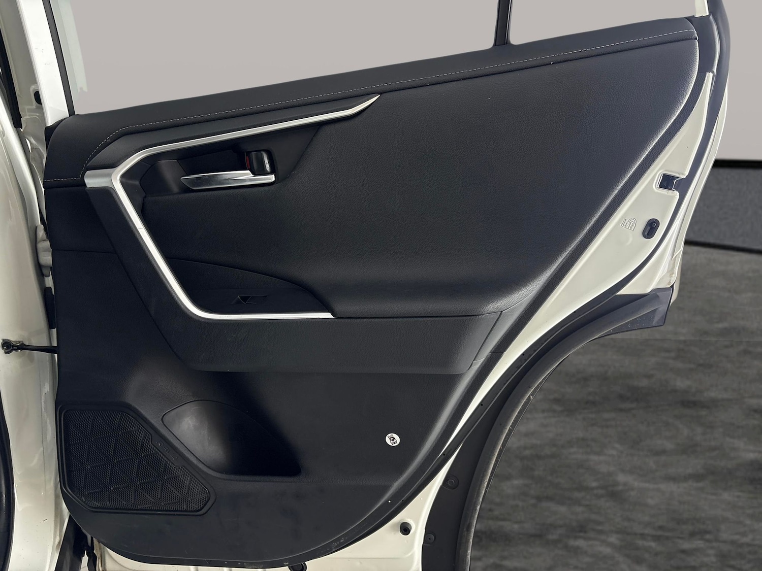 Used Toyota RAV4 2021 for sale - 77778893: Photo 32