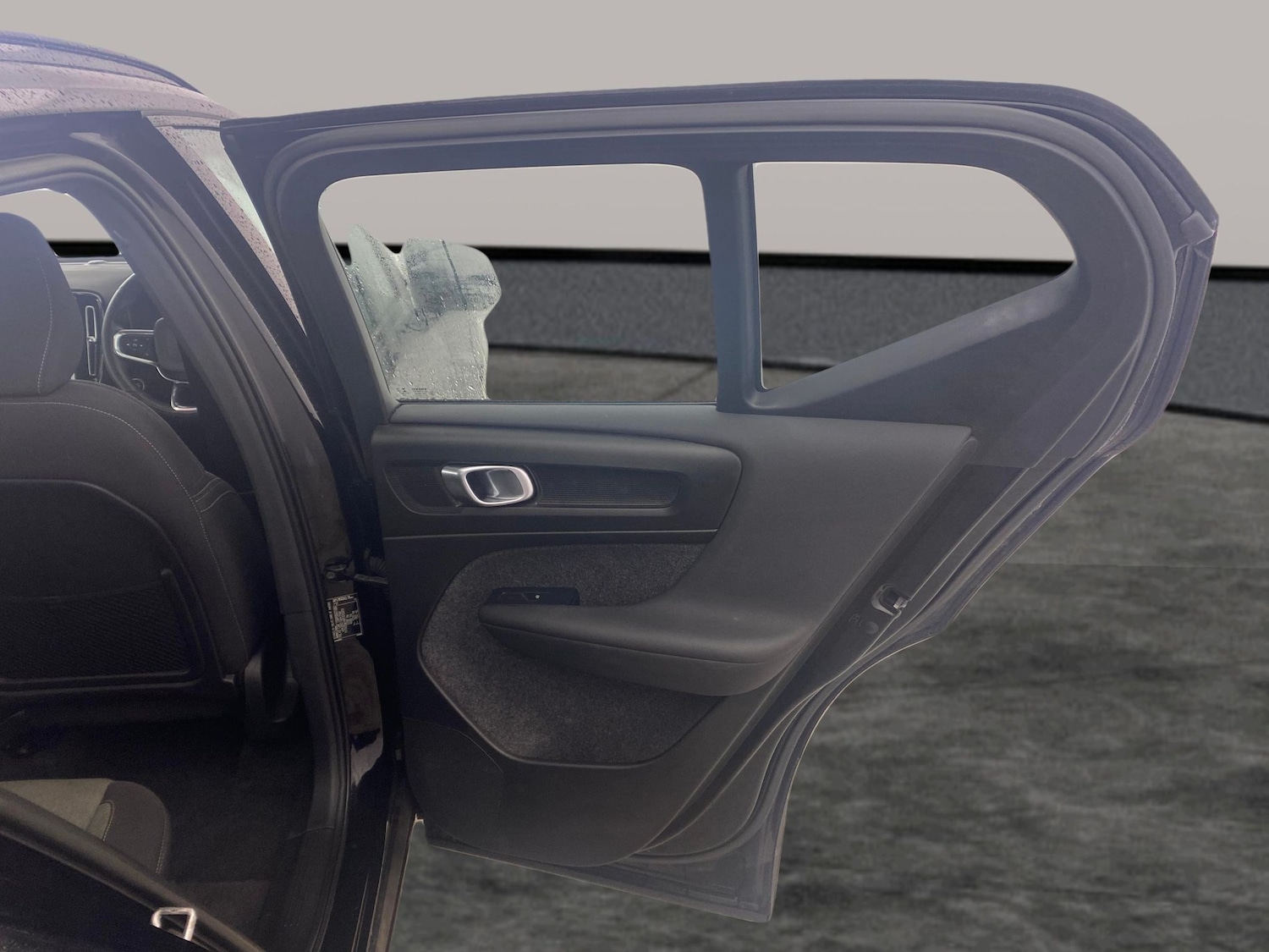 Used Volvo XC40 2022 for sale - 77614987: Photo 26