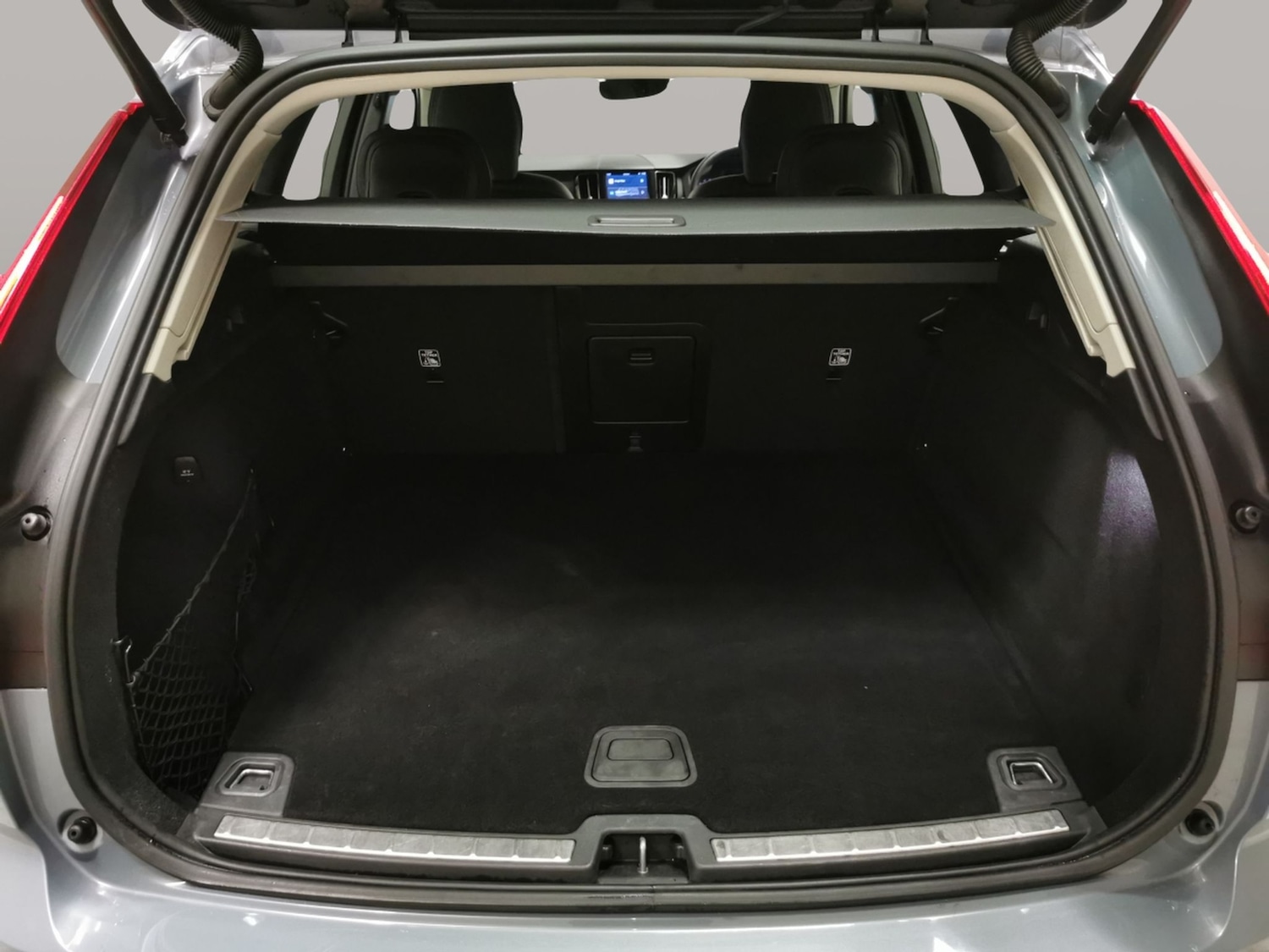 Used Volvo XC60 2023 for sale - 77069614: Photo 32