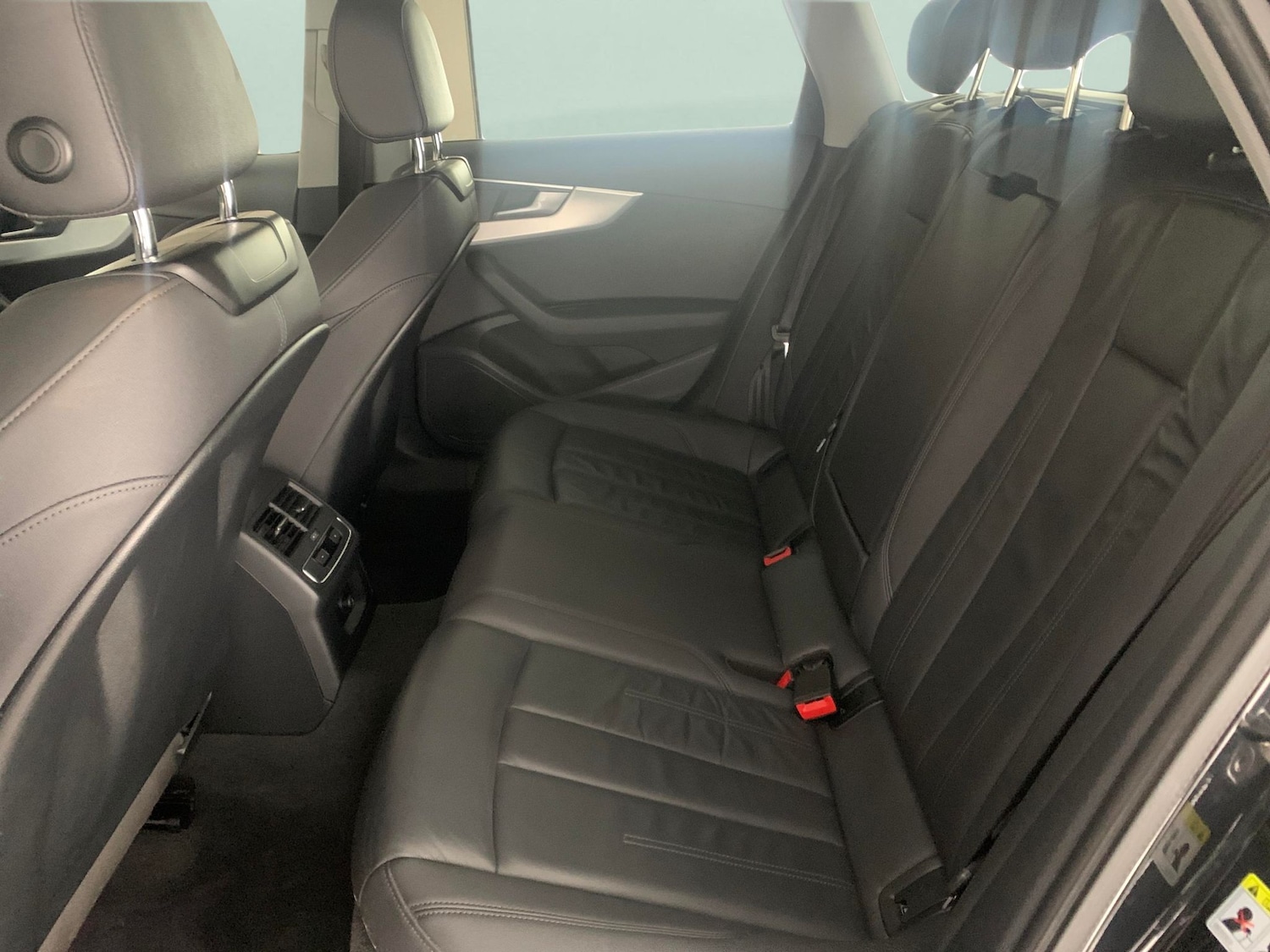 Used Audi A4 2021 for sale - 77650877: Photo 26