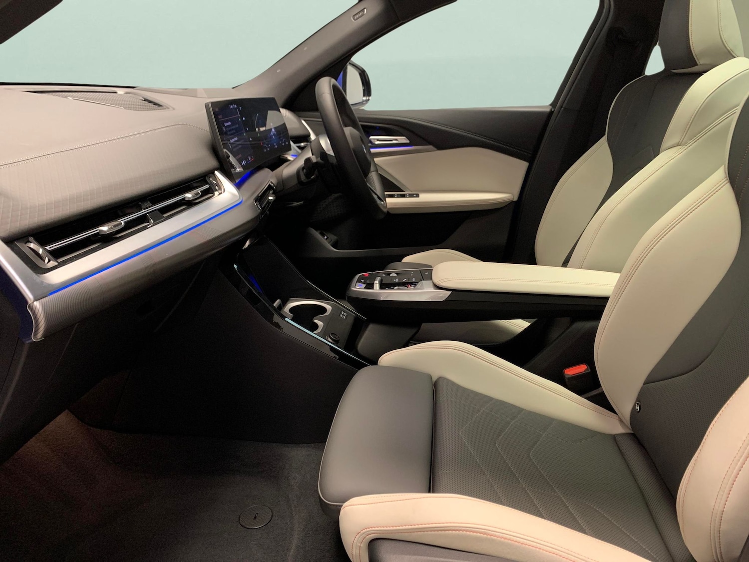 Used BMW iX2 2024 for sale - 76362447: Photo 4