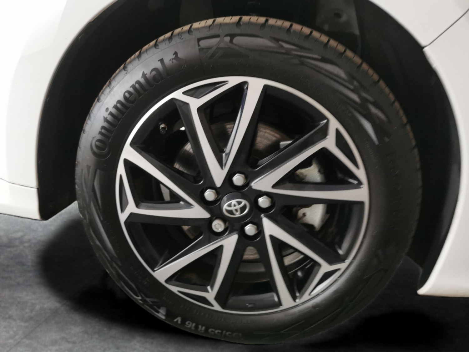 Used Toyota Yaris 2023 for sale - 76194326: Photo 19