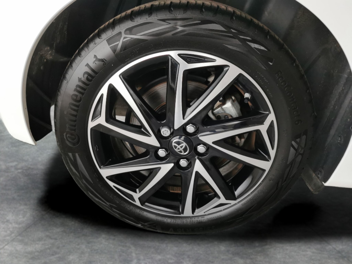 Used Toyota Yaris 2023 for sale - 76194326: Photo 20