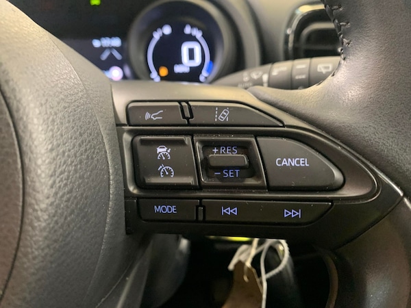 Used Toyota Yaris 2023 for sale - 76194326: Photo 21