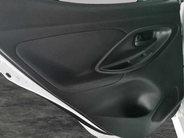 Used Toyota Yaris 2023 for sale - 76194326: Photo 30