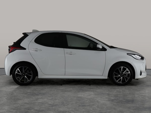 Used Toyota Yaris 2023 for sale - 76194326: Photo 9