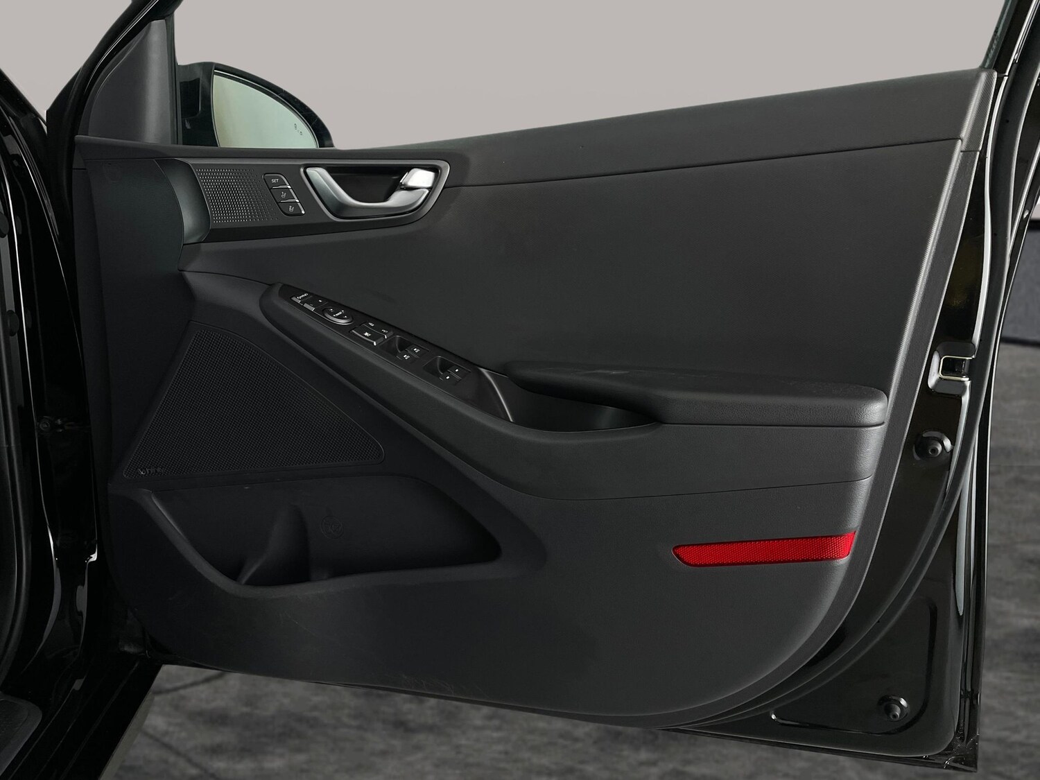 Used Hyundai IONIQ 2021 for sale - 78149385: Photo 38