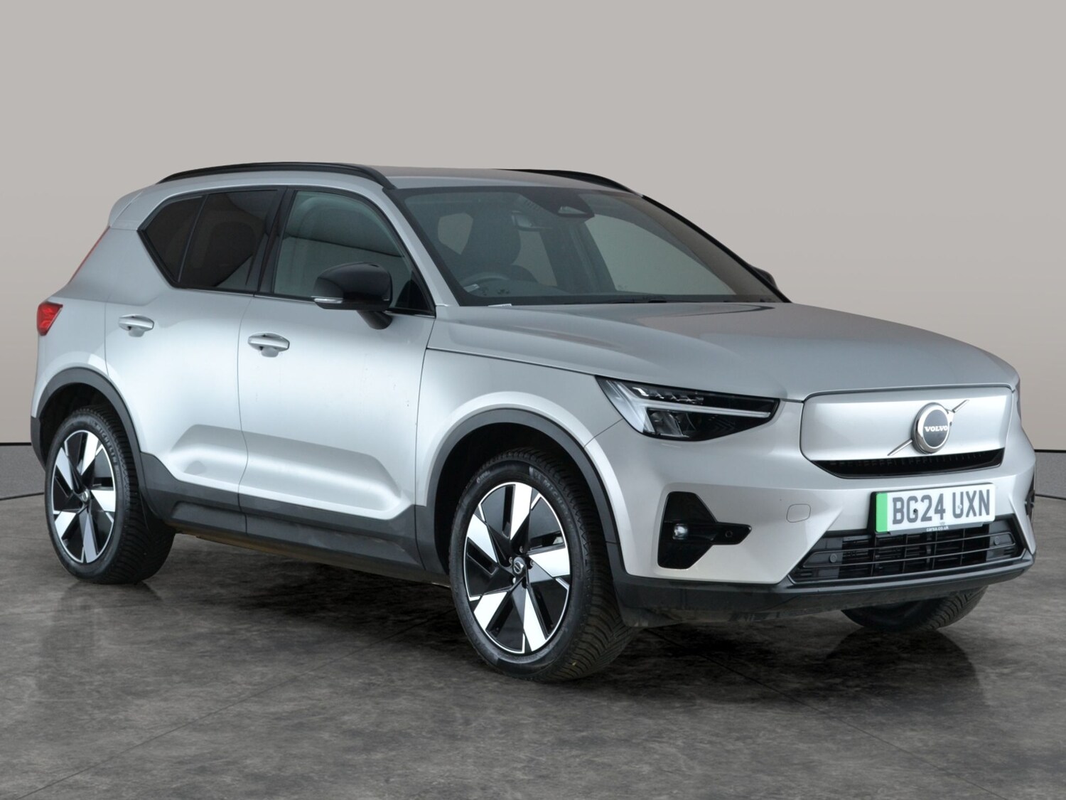 Used Volvo XC40 2024 for sale - 77579316: Photo 7