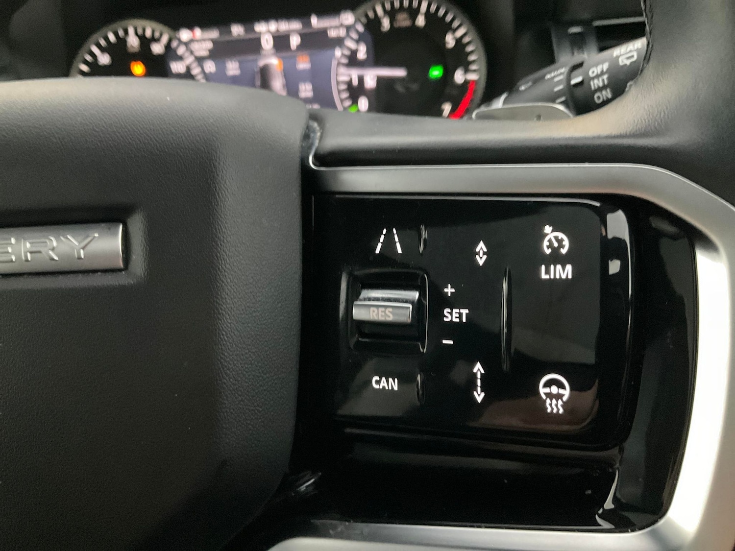 Used Land Rover Discovery Sport 2022 for sale - 77012161: Photo 28