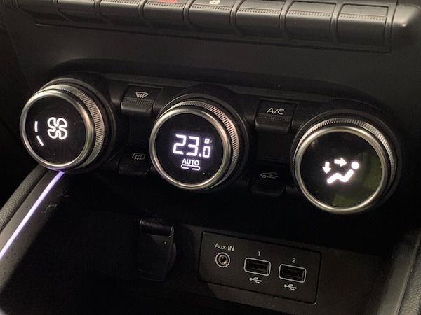 Used Renault Clio 2022 for sale - 76322805: Photo 18