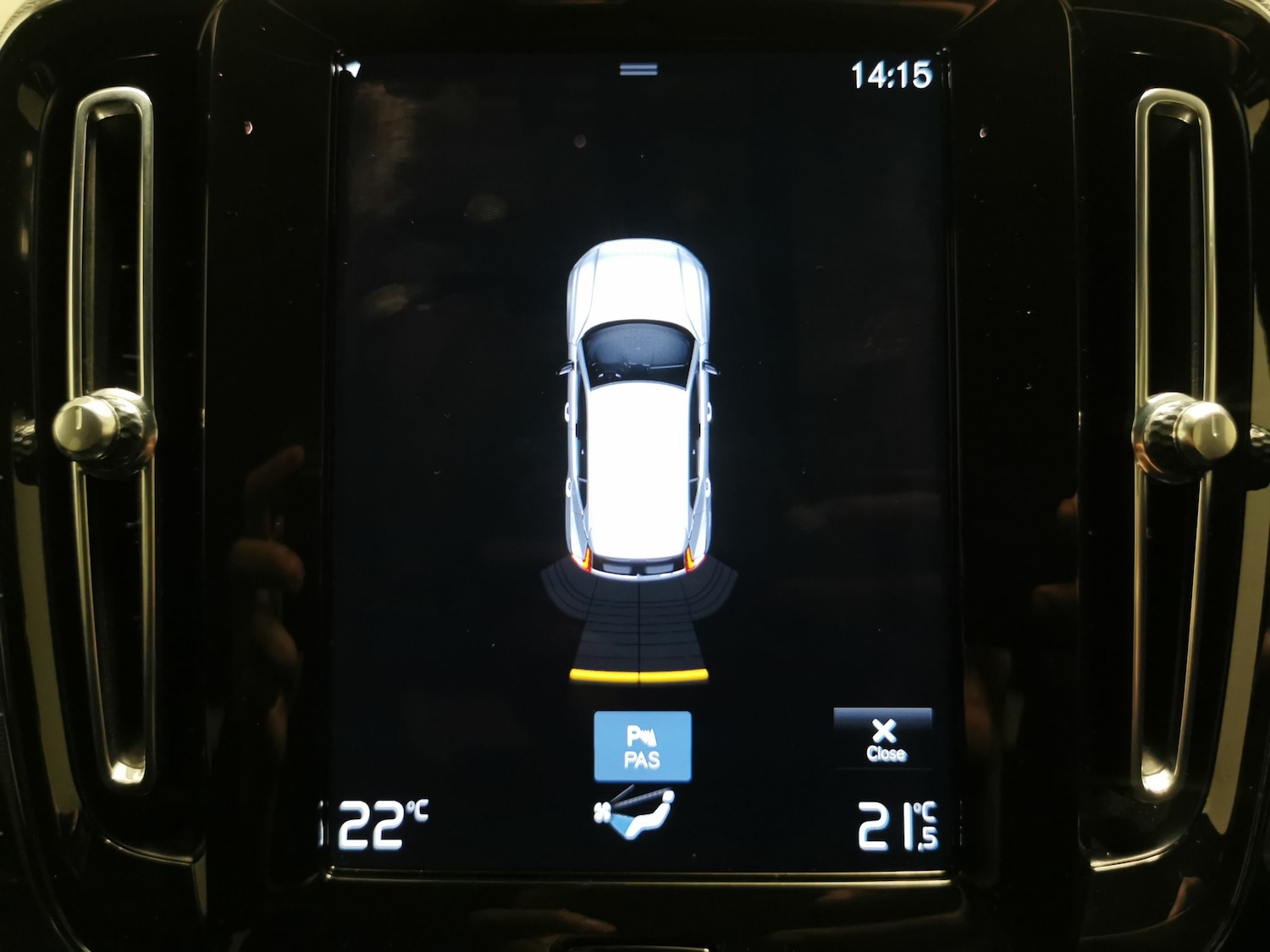 Used Volvo XC40 for sale - 76661421: Photo 16