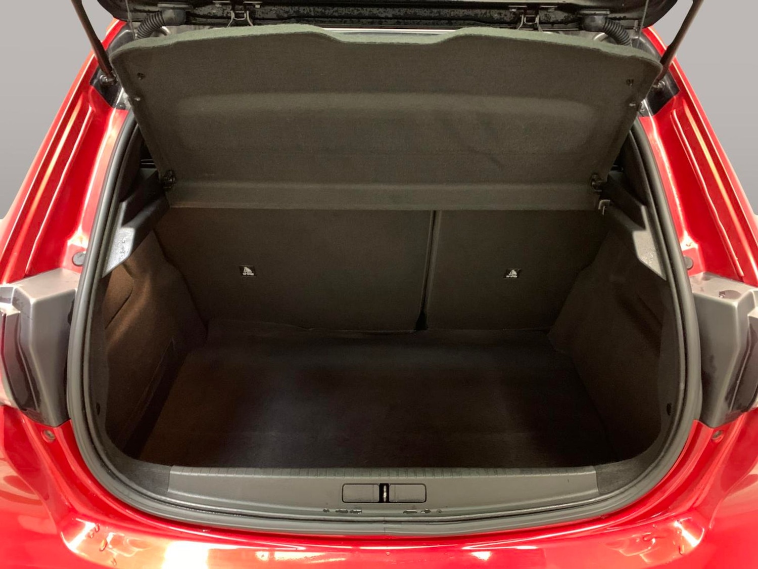 Used Peugeot 208 2022 for sale - 77076106: Photo 35